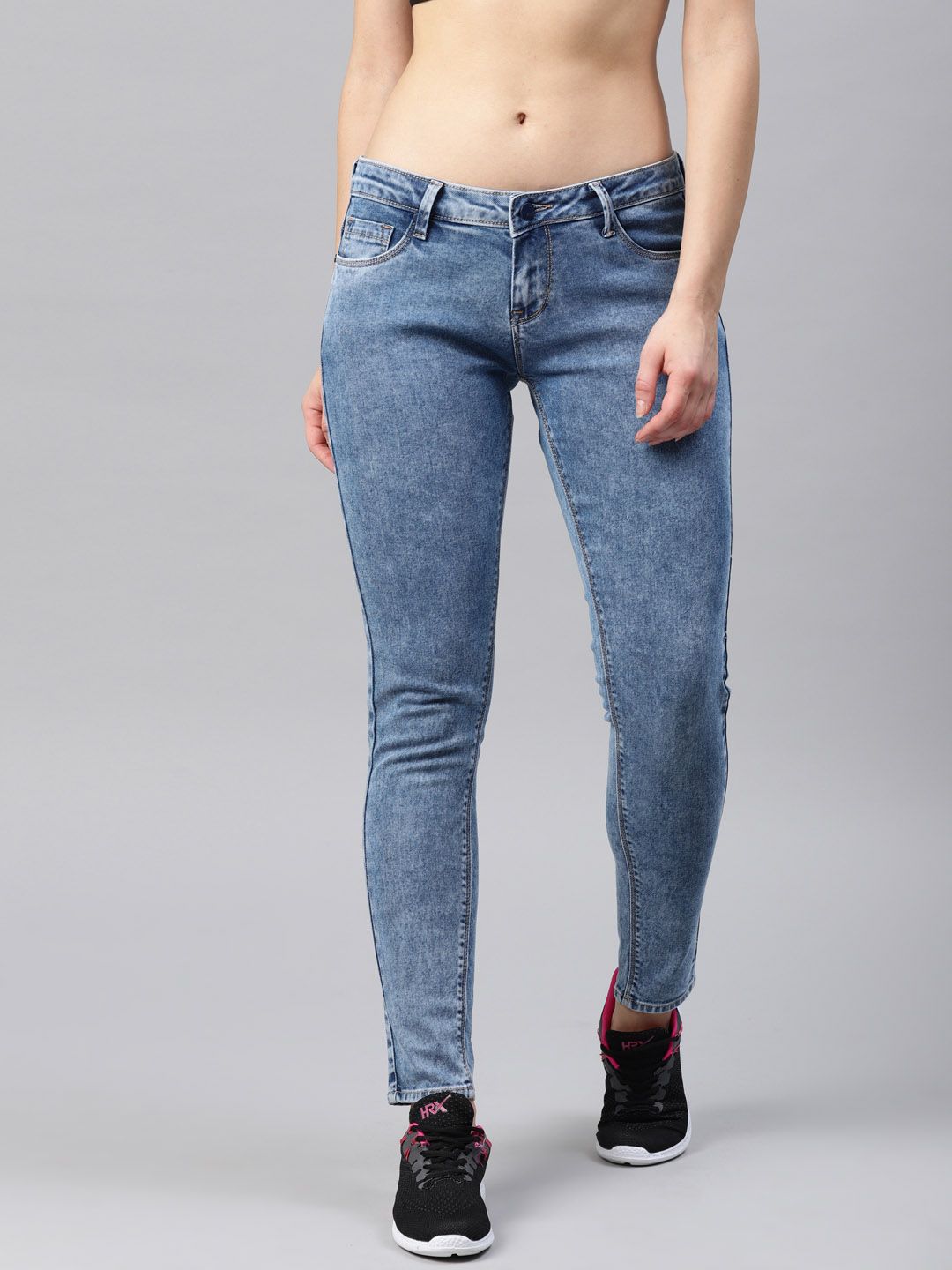 HRX by Hrithik Roshan Women Blue Slim Fit Mid-Rise Clean Look Stretchable Jeans