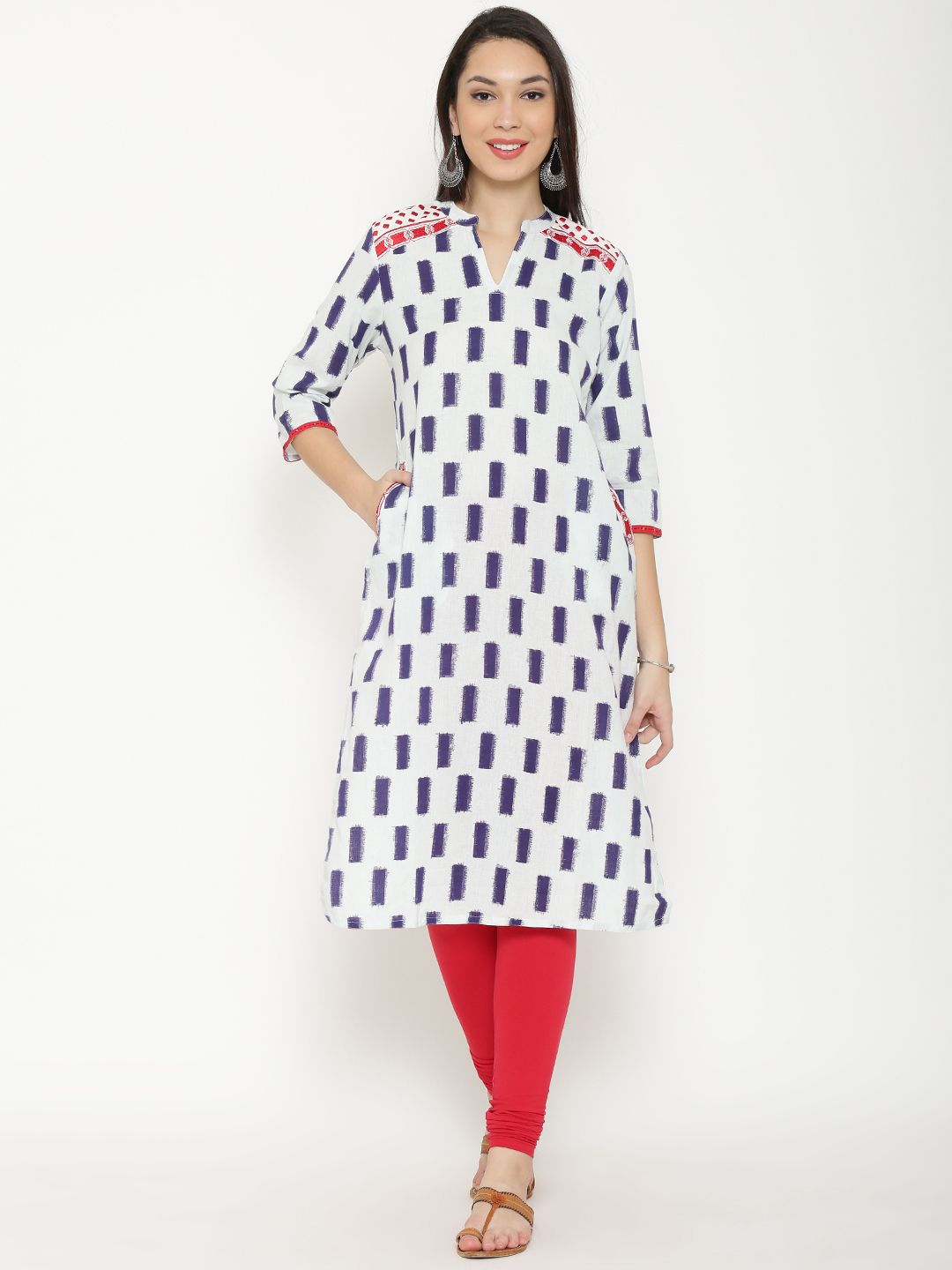 RANGMANCH BY PANTALOONS Women Off-white & Navy Printed Straight Kurta