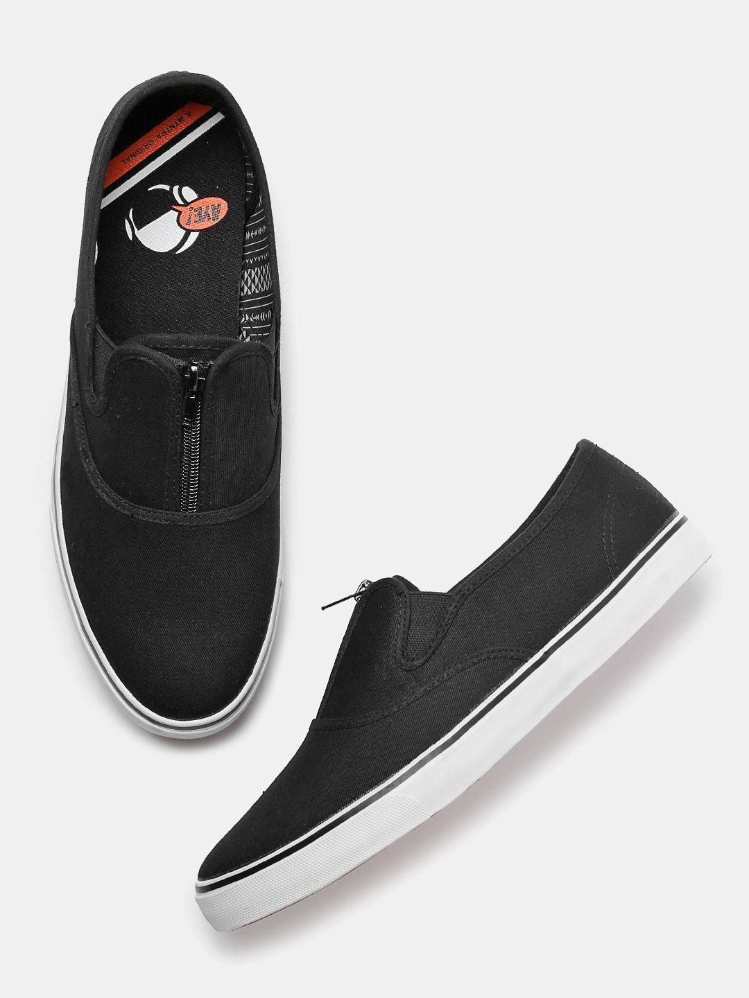 Kook N Keech Men Black Solid Slip-On Sneakers