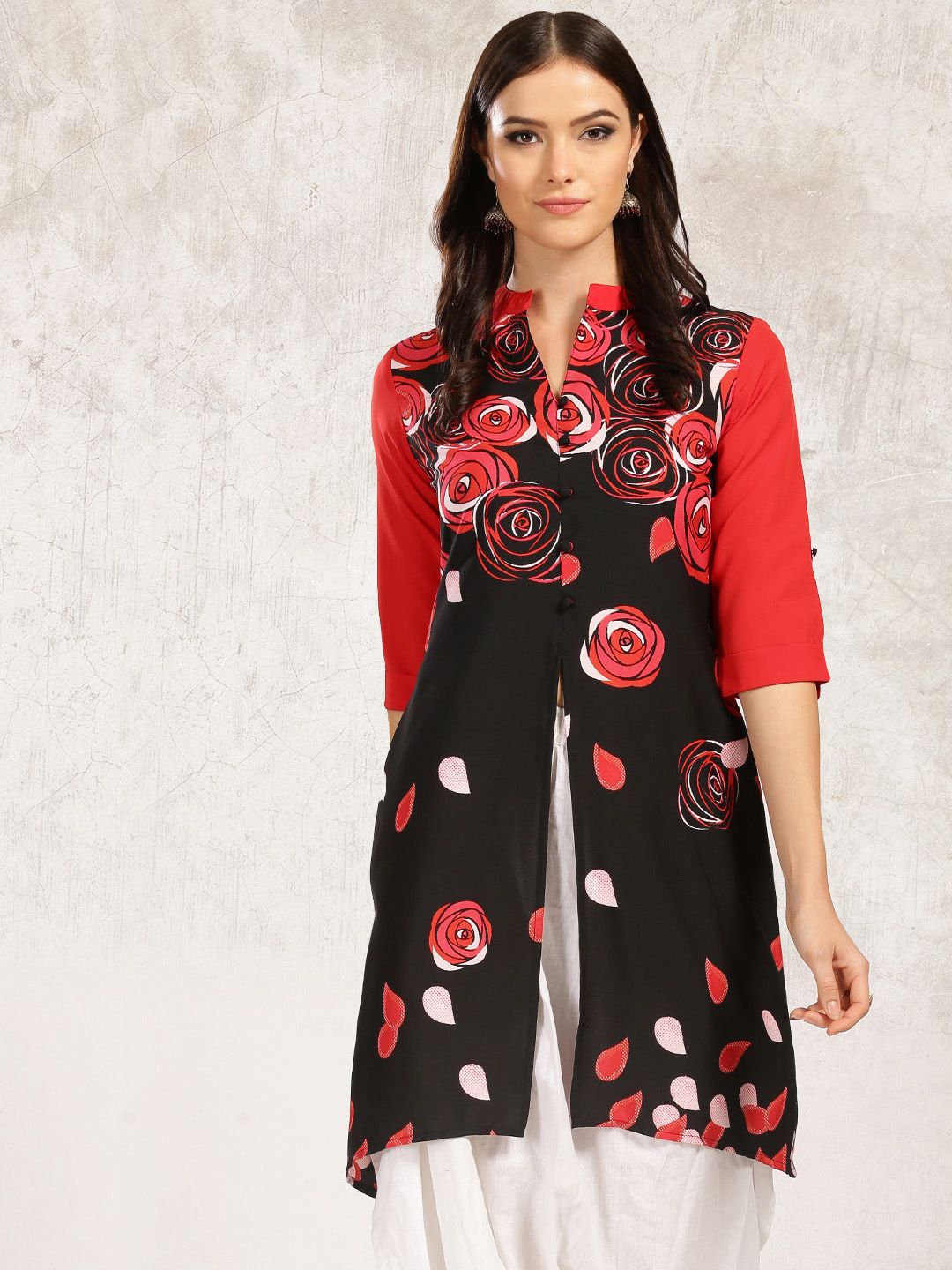 Anouk Women Black & Red Printed Straight Kurta