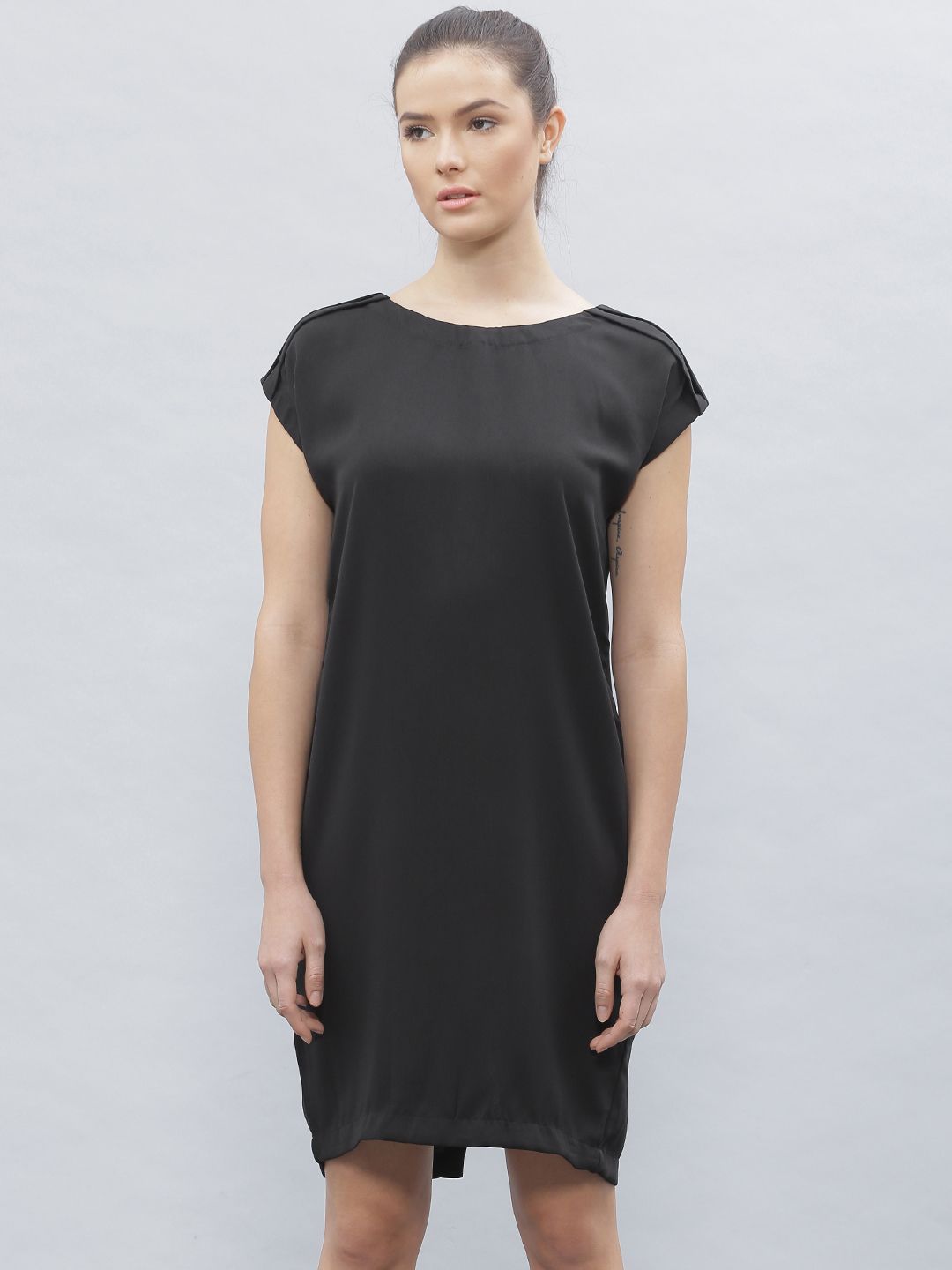 ether Women Black Solid Shift Dress
