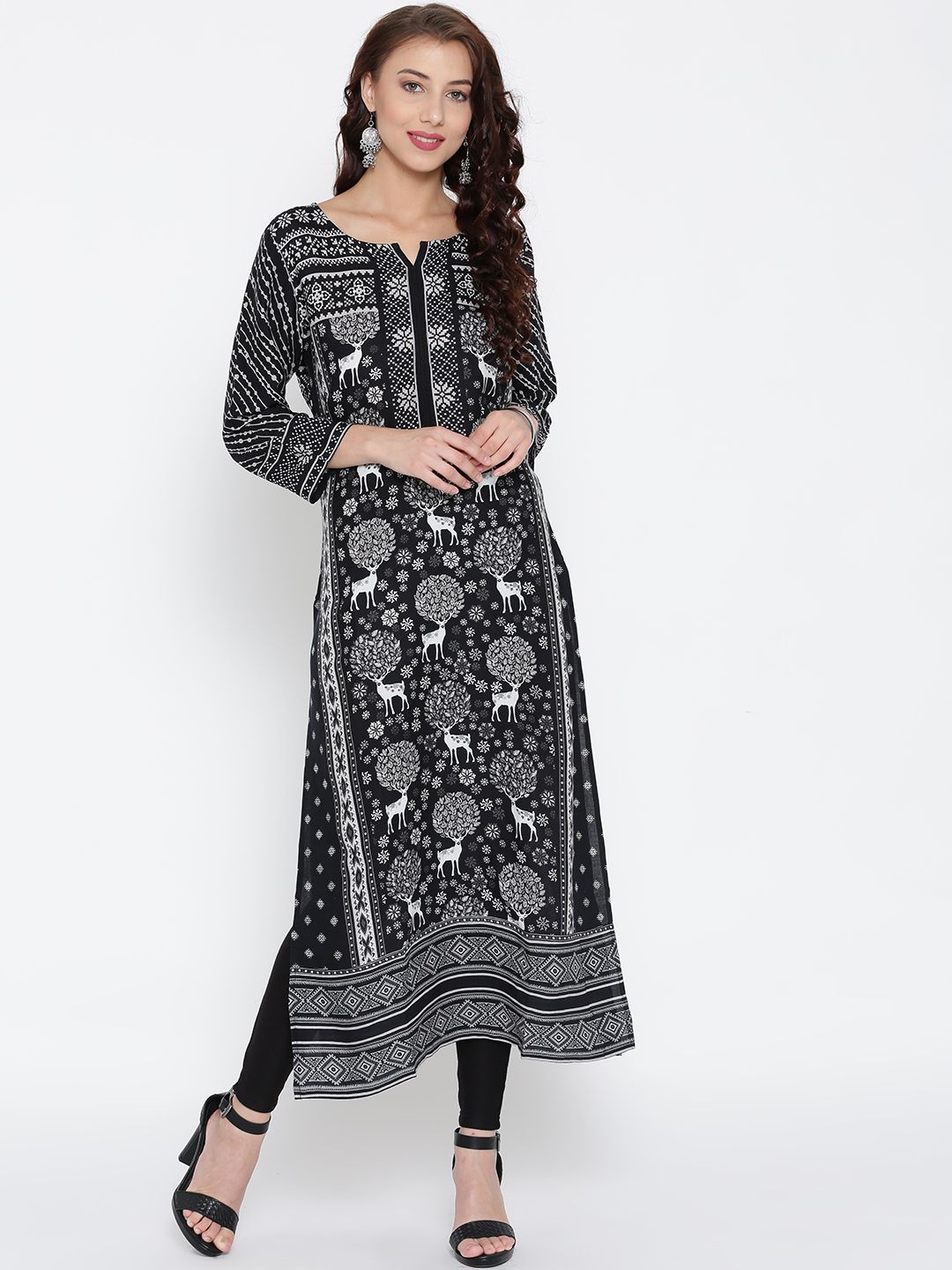Sabhyata Women Black & Off-White Printed Straight Kurta