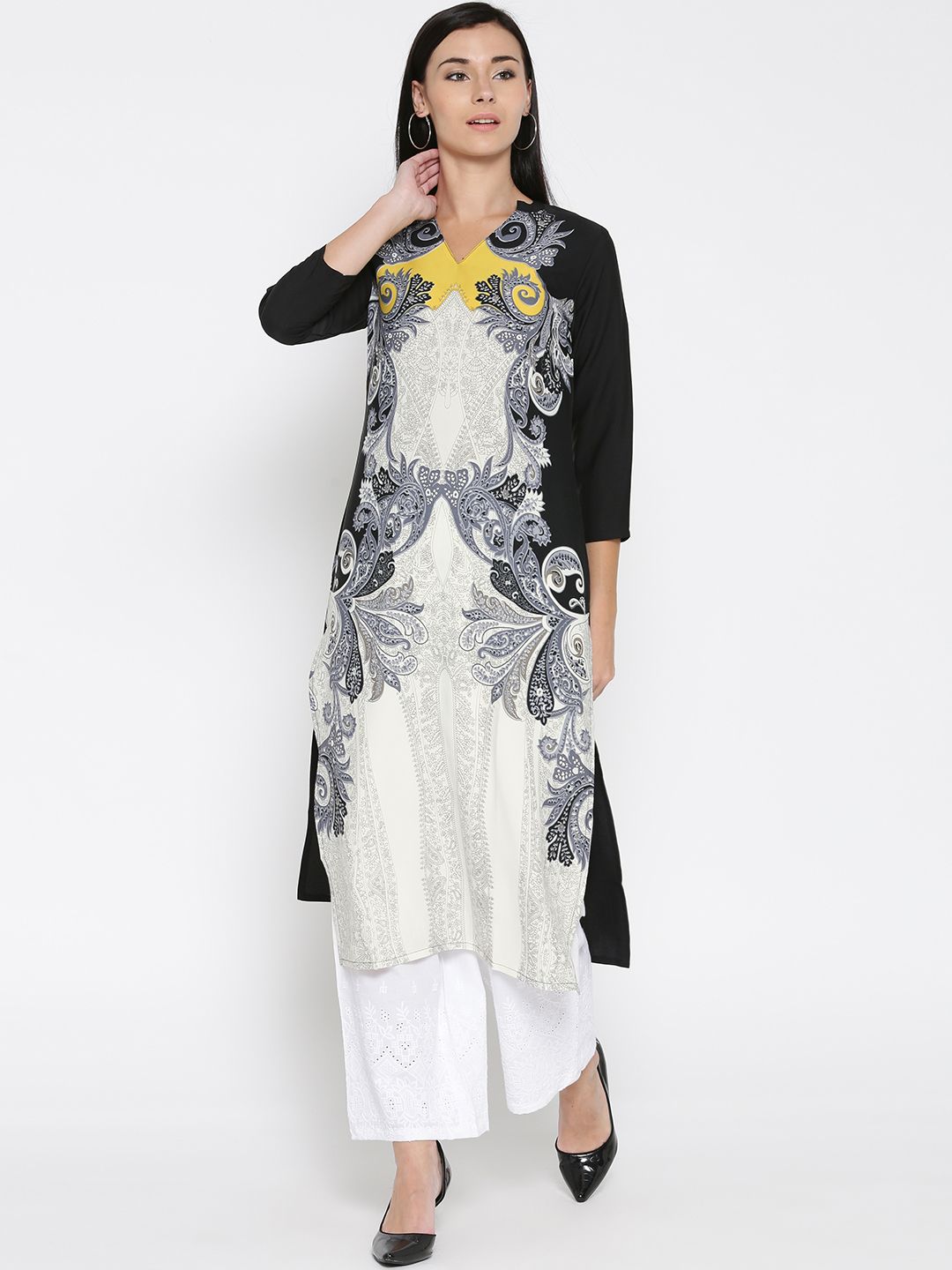 Sabhyata Women Black & White Printed Straight Kurta