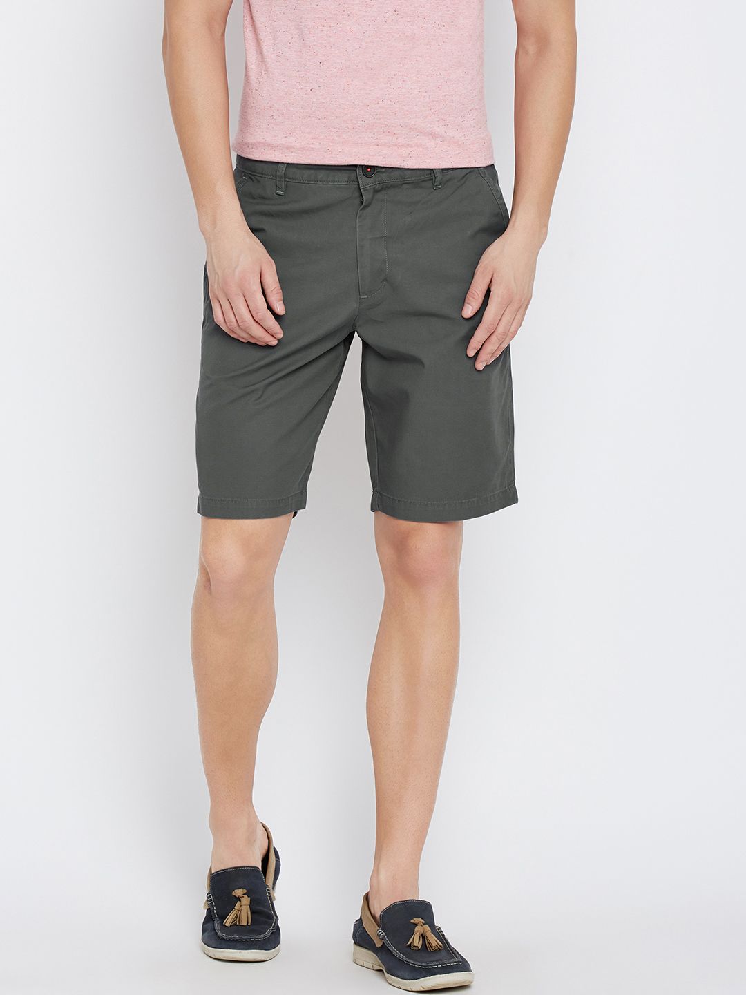 Wills Lifestyle Men Grey Solid Slim Fit Chino Shorts