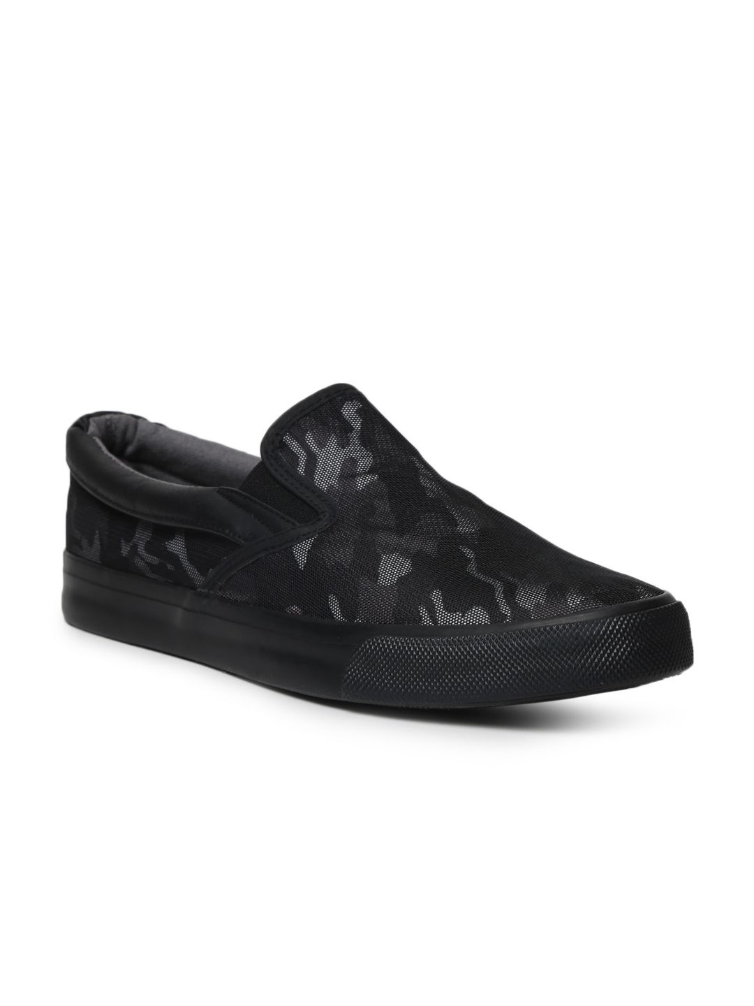Forca by Lifestyle Men Black Slip-On Sneakers