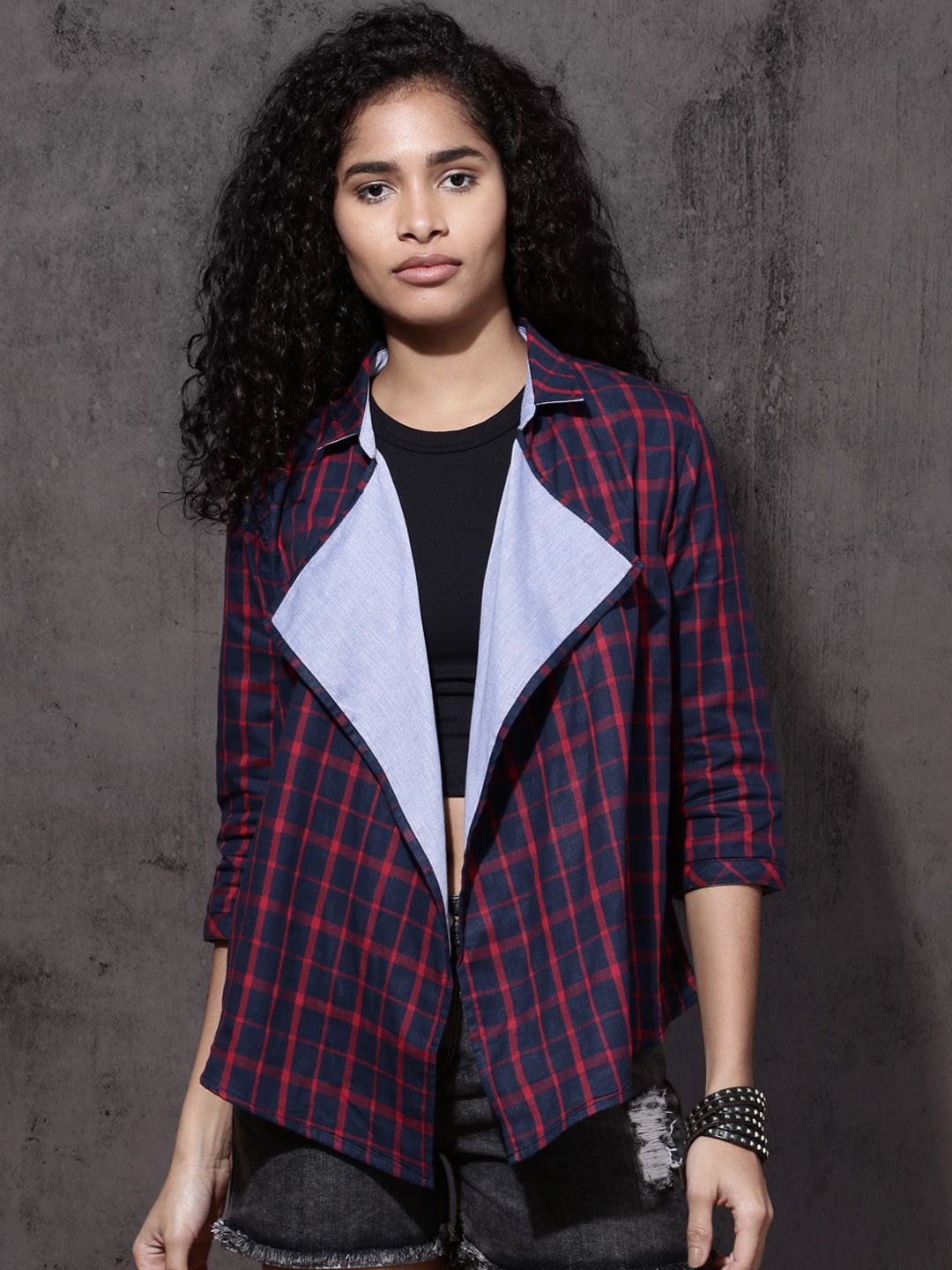 Roadster Navy Blue & Red Checked Lapel Shrug