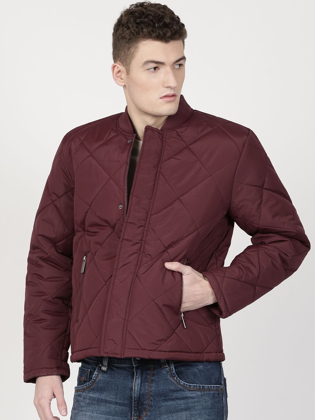 ether Men Burgundy Solid Quilted Jacket