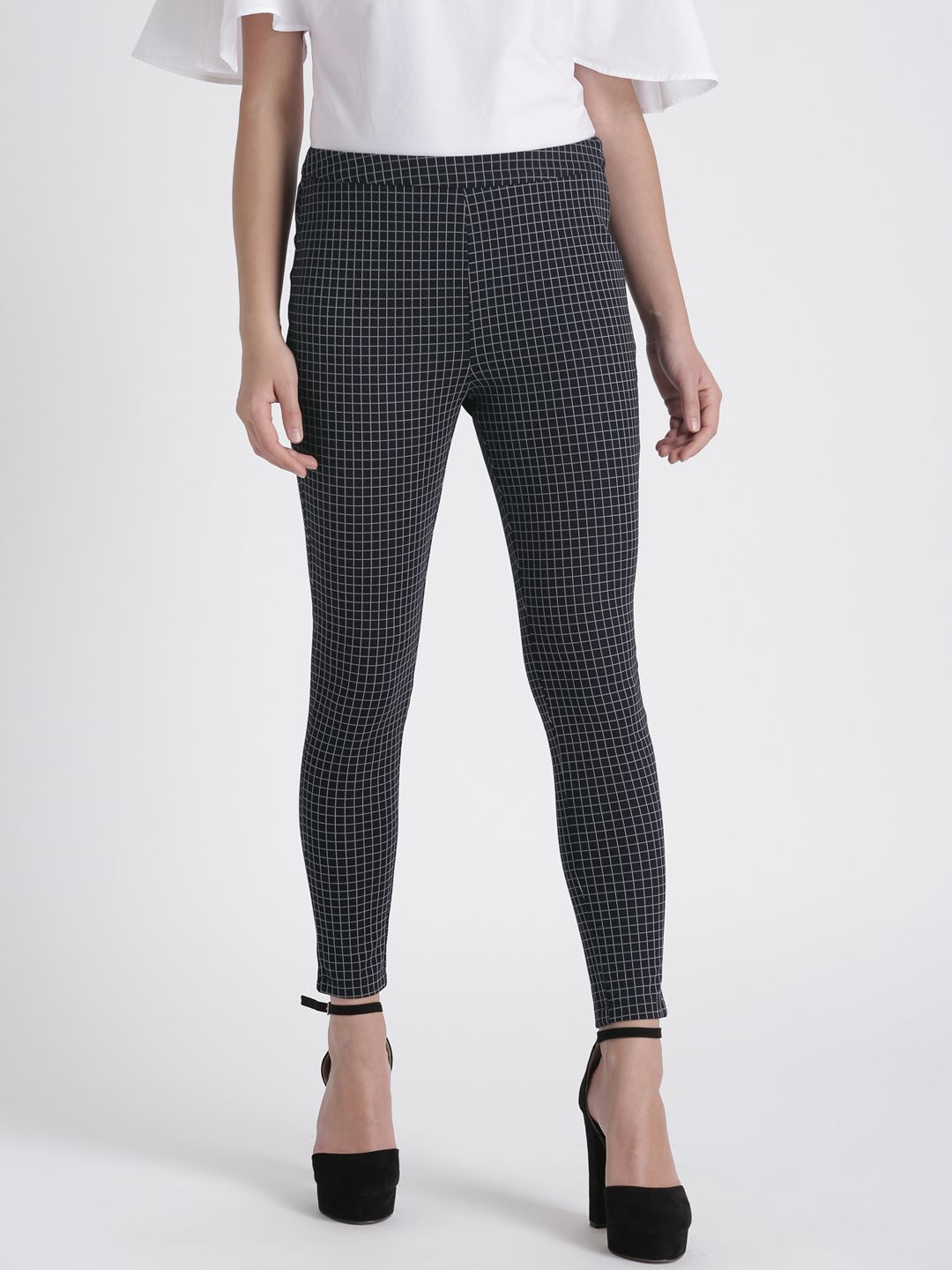 Splash Women Black & White Regular Fit Checked Regular Trousers