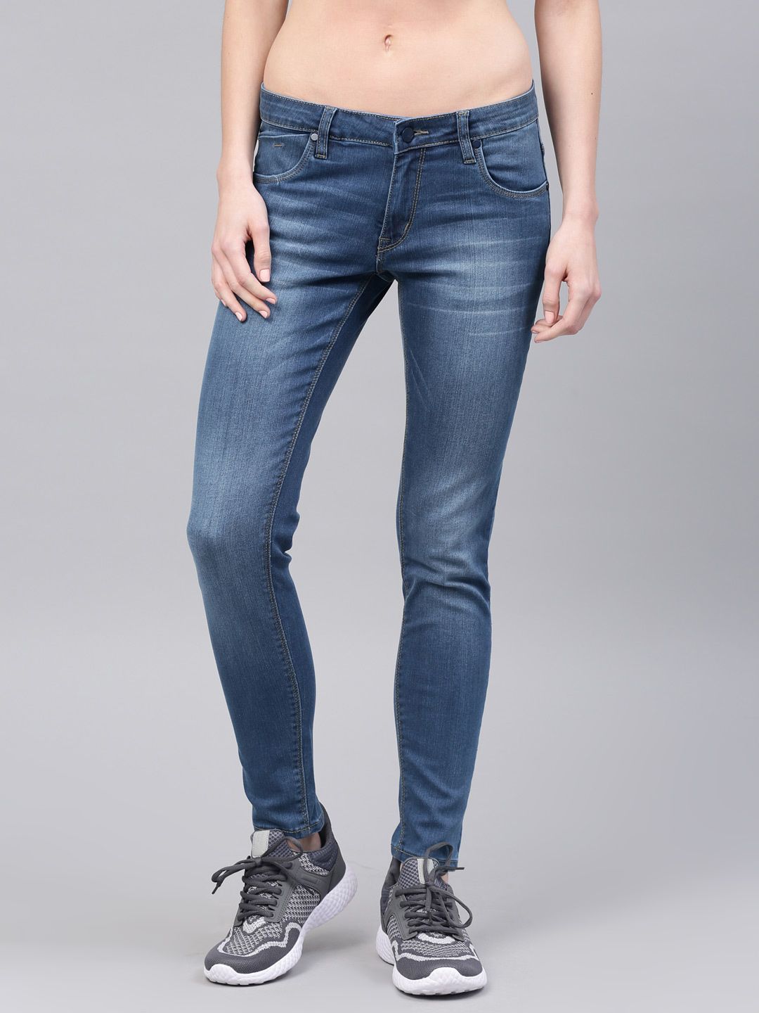HRX by Hrithik Roshan Women Blue Skinny Fit Mid-Rise Clean Look Stretchable Jeans