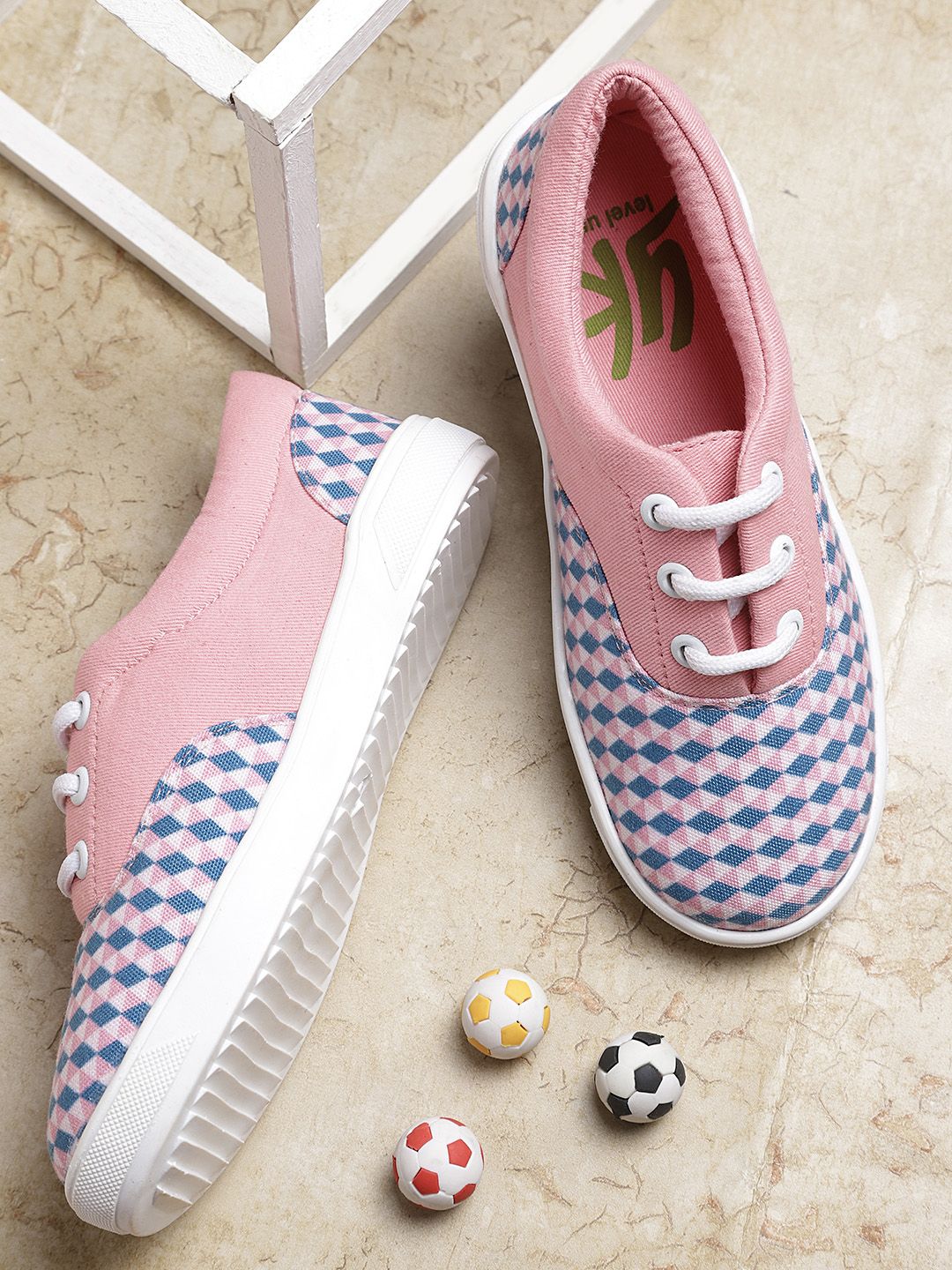 YK Girls Pink & Blue Printed Sneakers