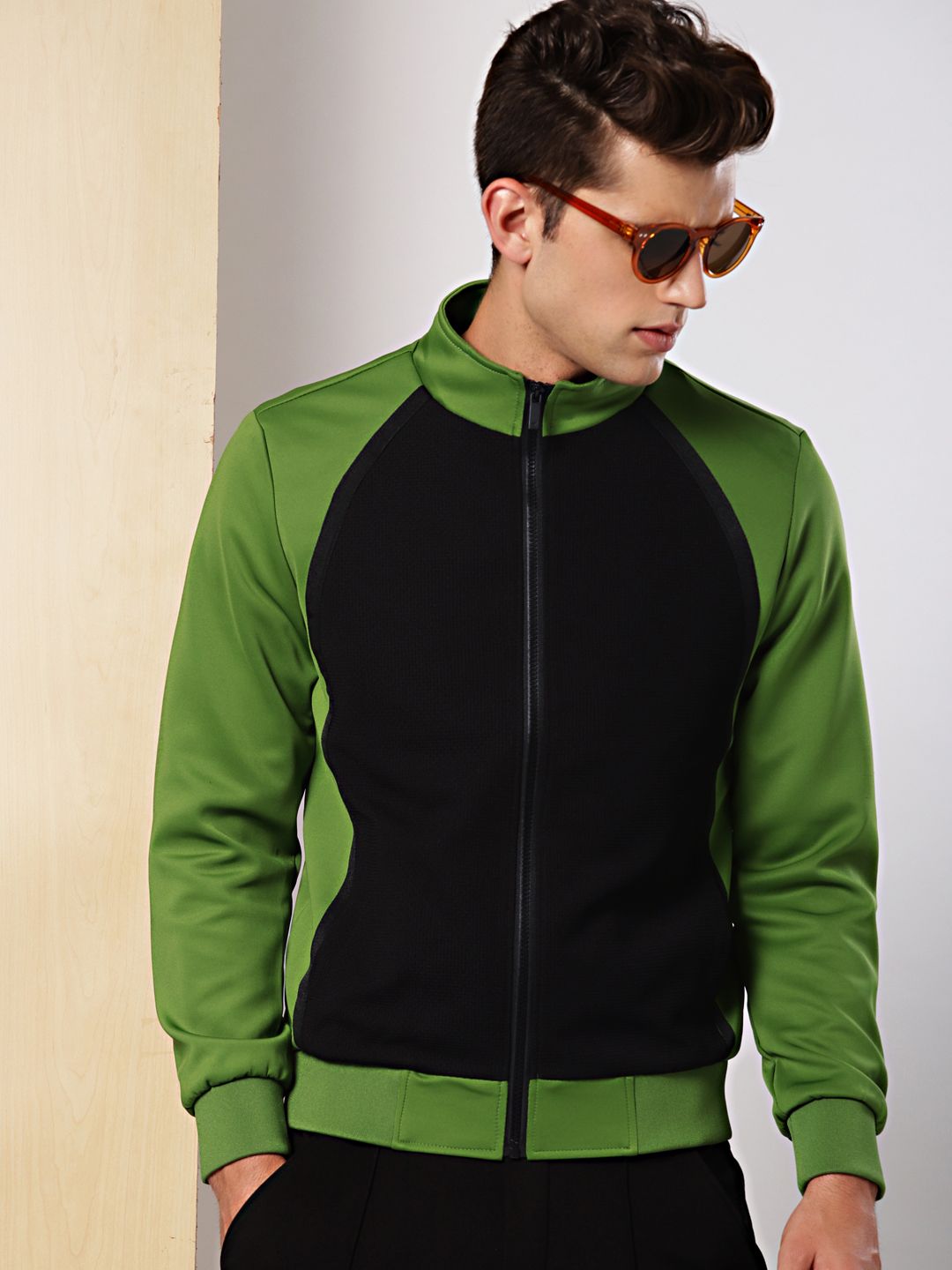 INVICTUS Men Black & Green Colourblocked Bomber