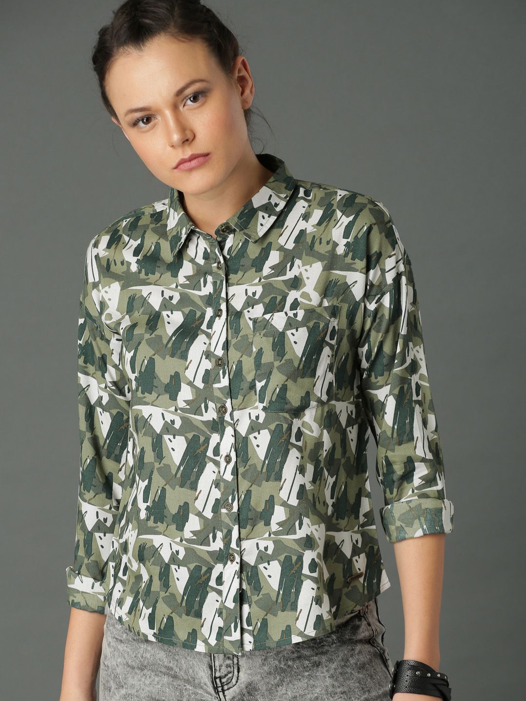 Roadster Women Green & White Regular Fit Printed Casual Shirt