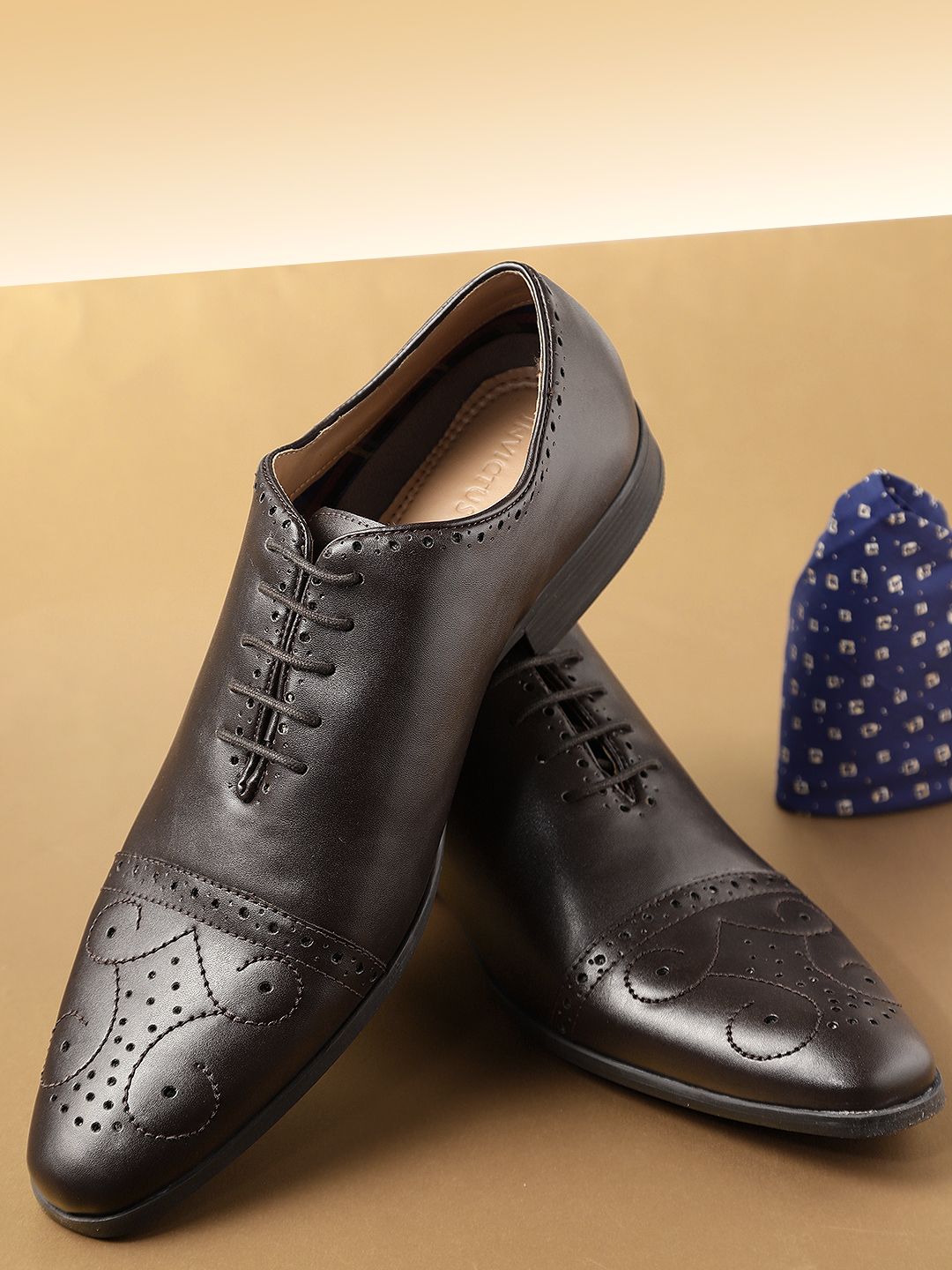 INVICTUS Men Coffee Brown Formal Oxfords