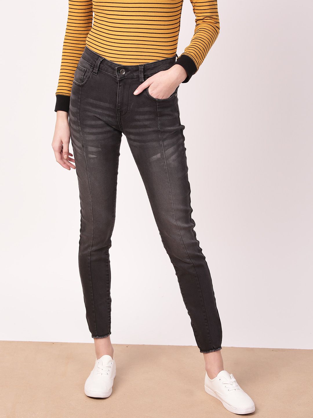 ether Women Black Jegging Fit Mid-Rise Clean Look Faded Stretchable Cropped Jeans
