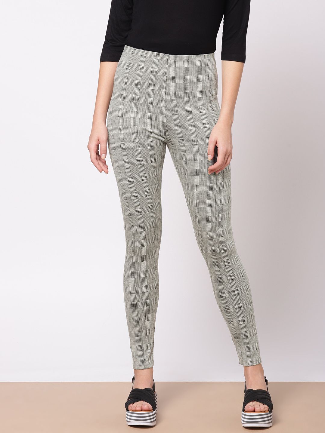 Ether Women Grey & Black Checked Treggings