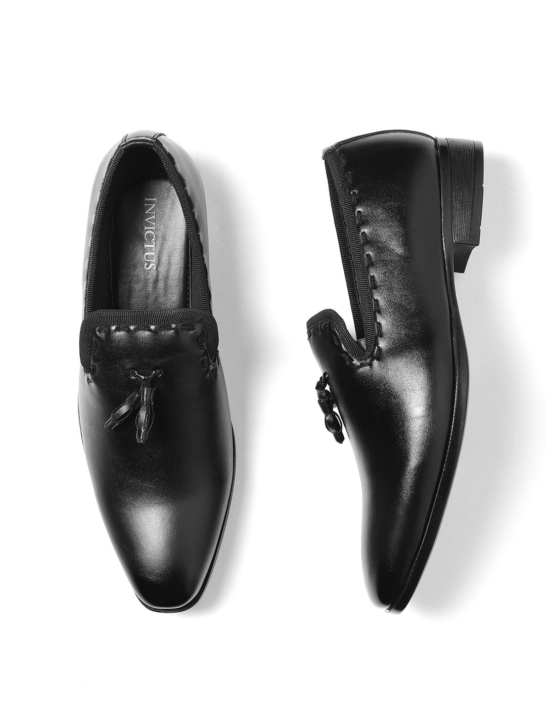 INVICTUS Men Black Semiformal Slip-Ons