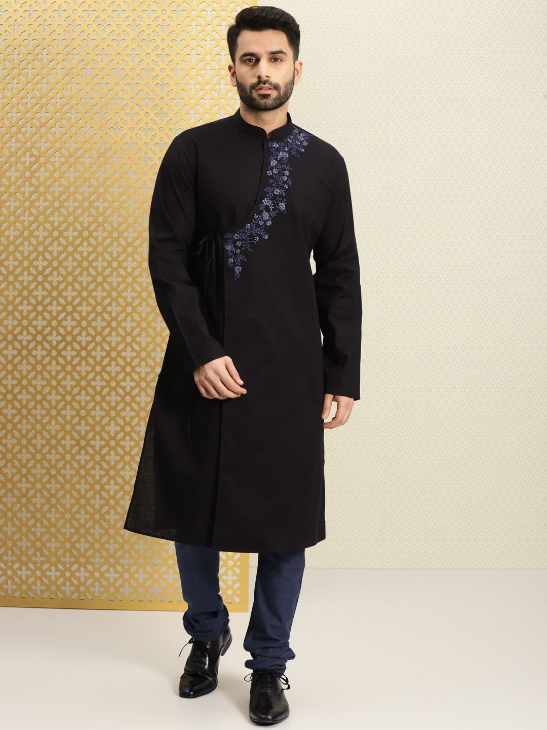 House of Pataudi Men Black Embroiderd Angarkha Kurta with Churidar