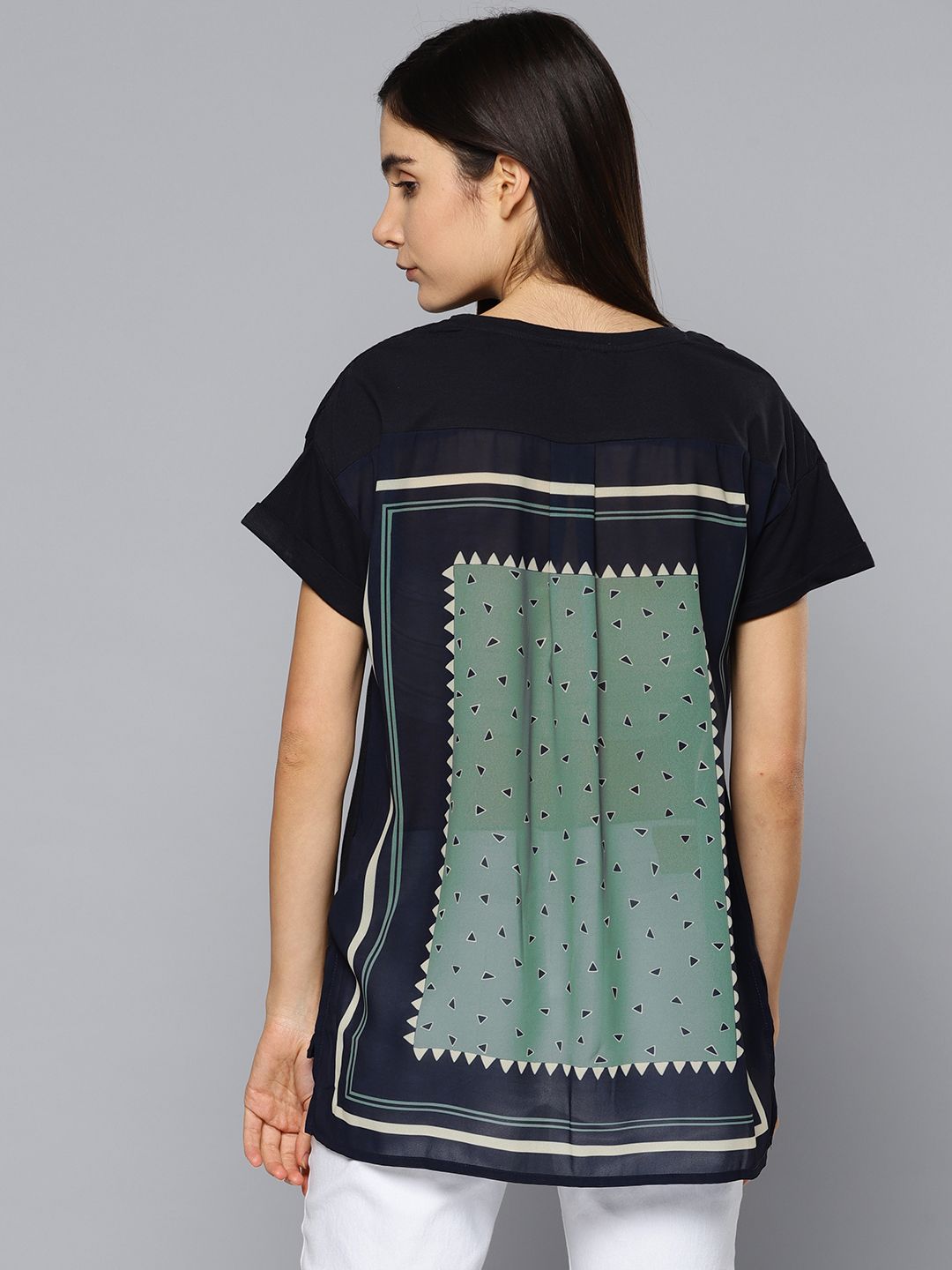 Chemistry Women Black  Green Scarf Print High-Low Pure Cotton T-shirt