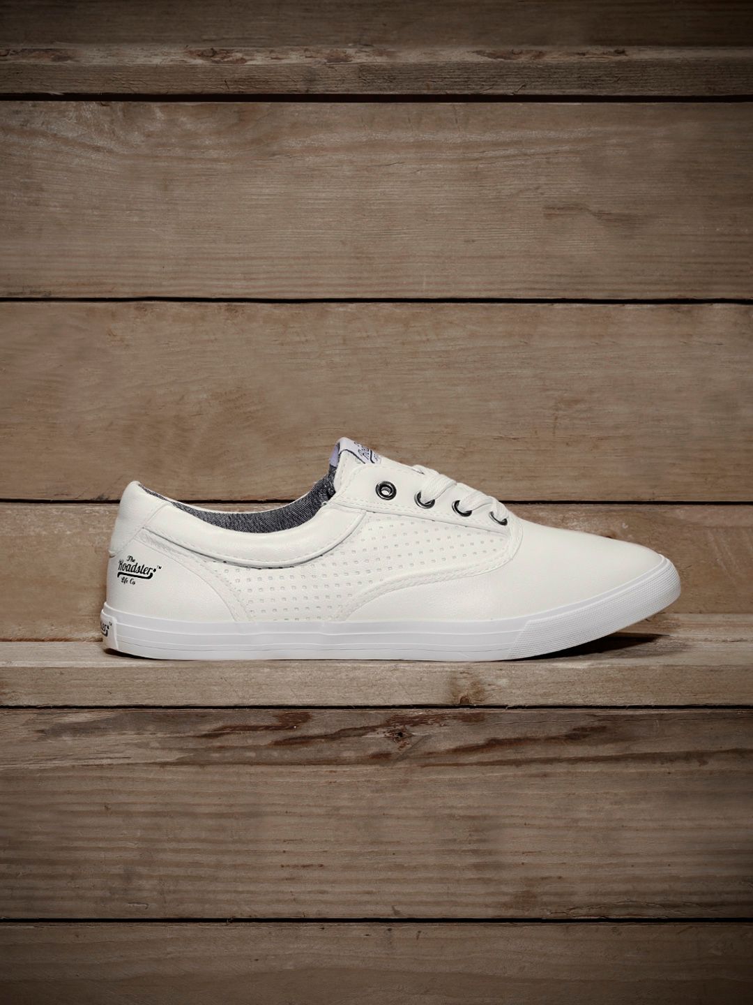 Roadster Men White Sneakers