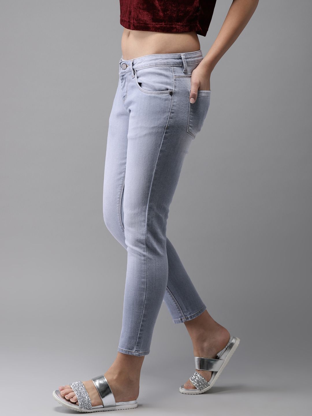 HERE&NOW Women Blue Ankle Skinny Fit Mid-Rise Clean Look Stretchable Cropped Jeans